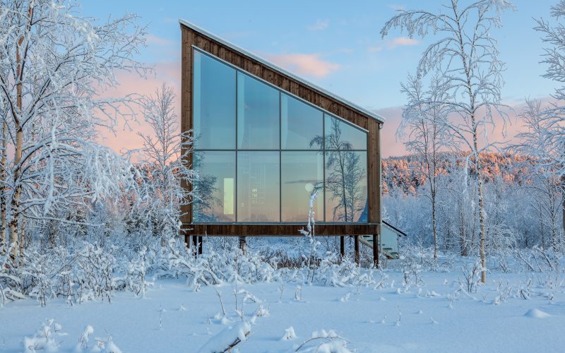 ARCTIC BATH HOTEL