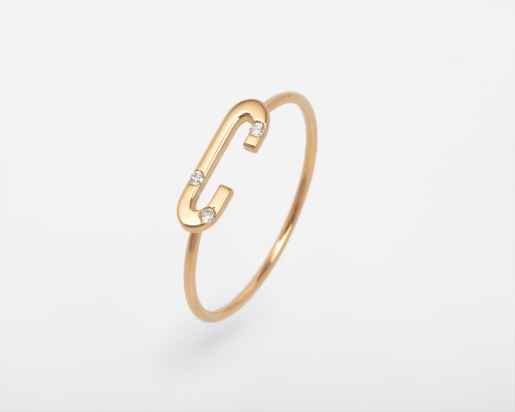 ACMÉE 26 Bague Eternite Petite lettre C or jaune avec diamants JULIA FORMA