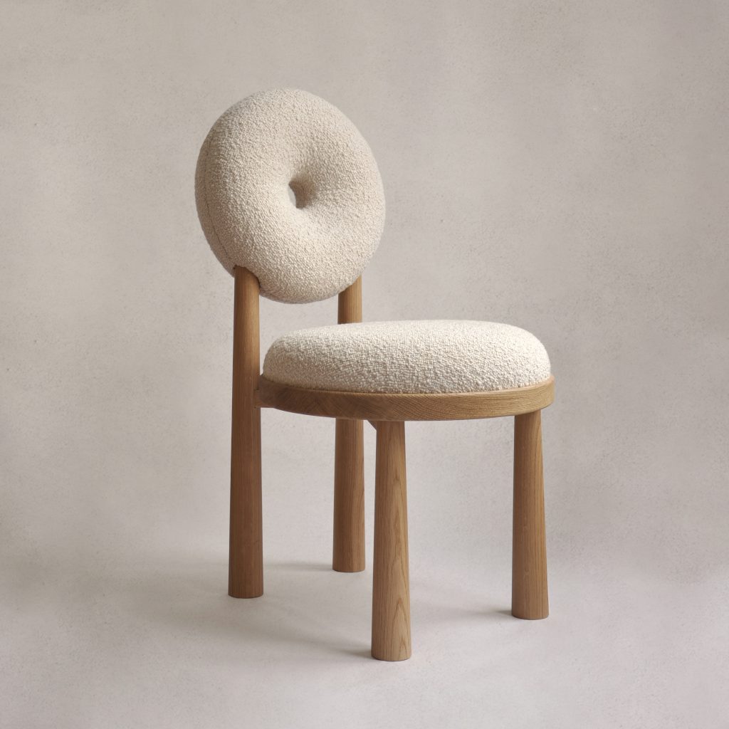 EMMANUELLE SIMON DESIGN BABA Chaise Face DSC 0669 carre JULIA FORMA