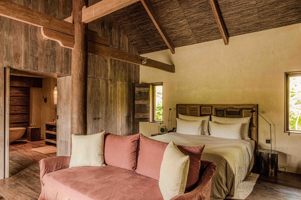 PHUM BAITANG / Cambodge 12 8. zannier hotels phum baitang terrace villa JULIA FORMA