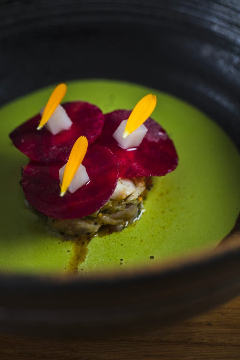 Alexandre MAZZIA bouscule les codes de la haute cuisine 15 alexandre mazzia sept 2019 plats 41 JULIA FORMA