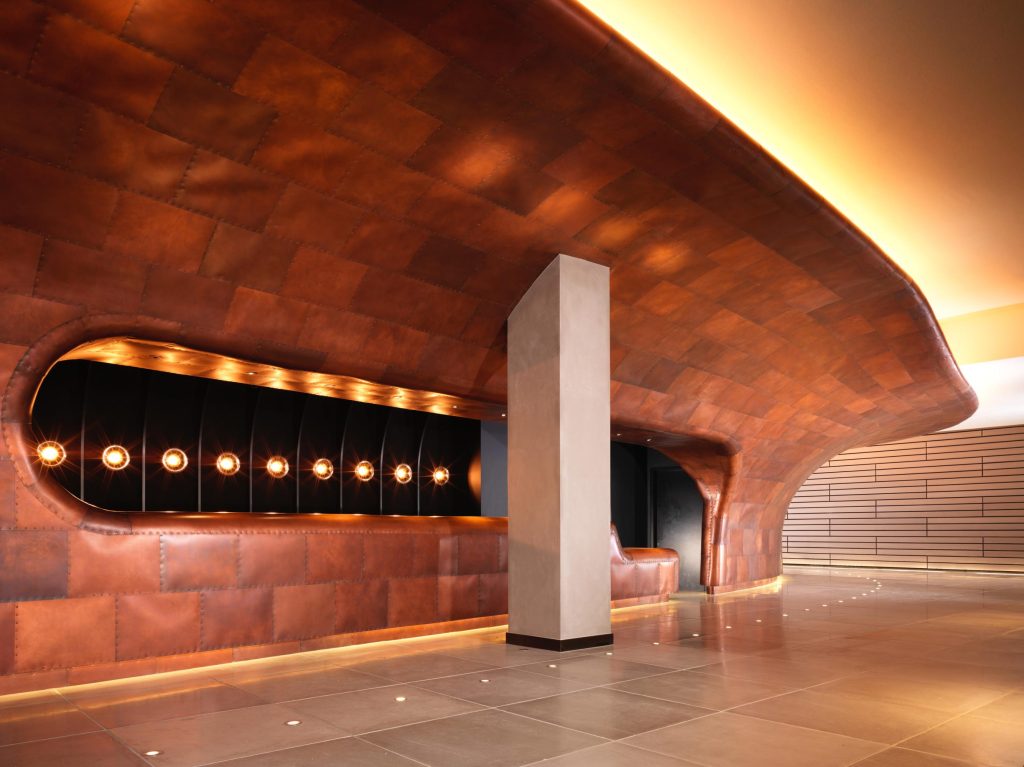SEA CONTAINERS LONDRES 10 tom dixon mondrian london at sea containers architonic 2 niall clutton 15 arcit18 JULIA FORMA