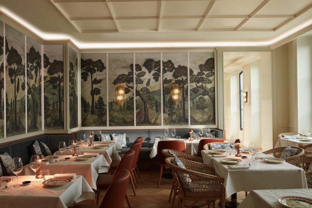 MAISON DELANO PARIS 14 860831 la chambre bleu le restaurant gastronomique par dani garcia a la maison delano paris JULIA FORMA