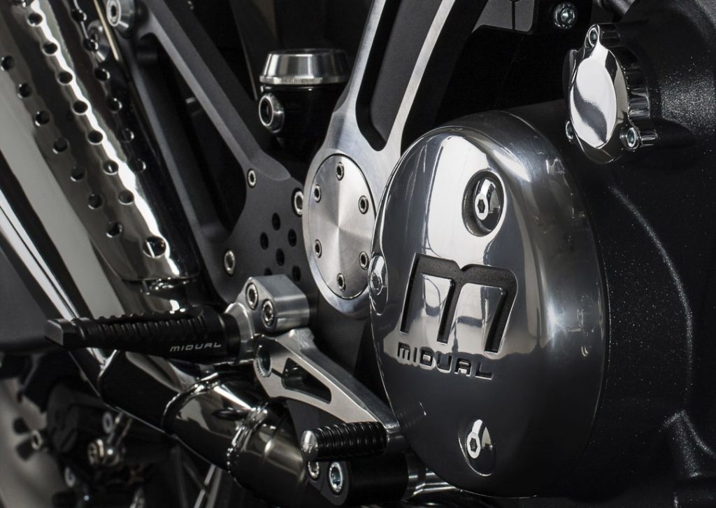 MIDUAL TYPE 1 : redéfinir la perfection en matière de moto 12 unique detail8 big2 1080x766 1 JULIA FORMA