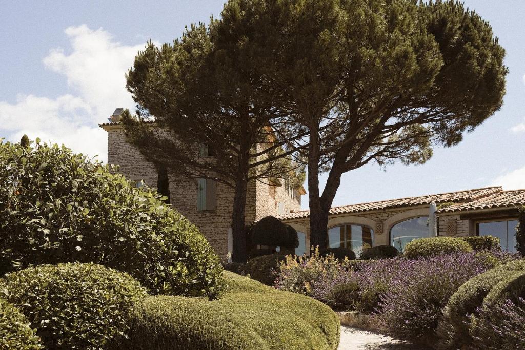 La Bastide de Capelongue : L'évasion provençale revisitée 10 La Bastide de Capelongue