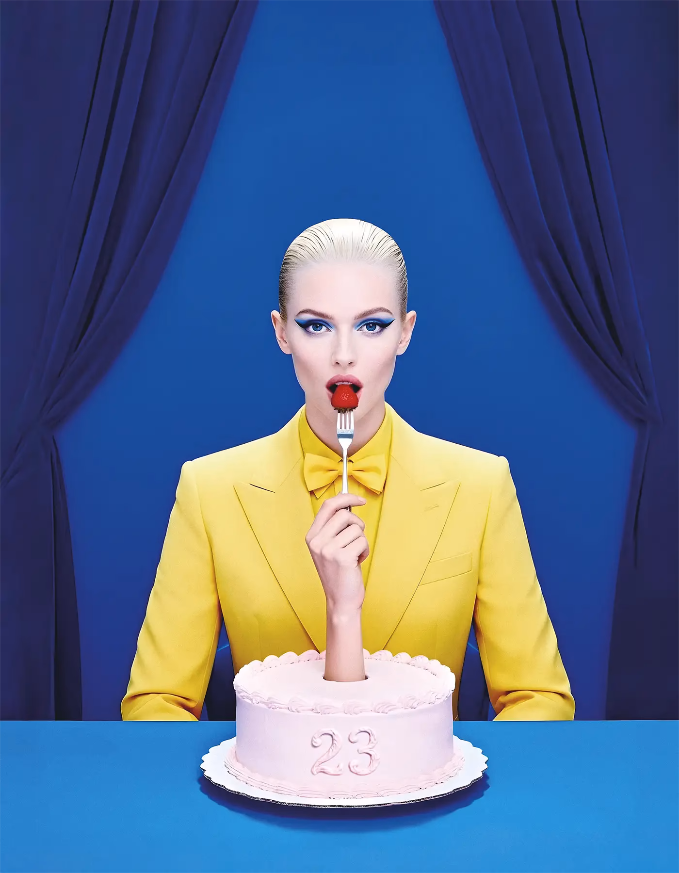 cover124 2 JULIA FORMA