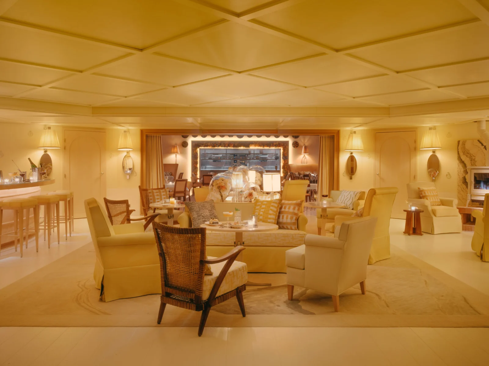 Villa Colette, le Cap Ferret réinventé par Philippe Starck 12 Villa Colette Cap Ferret Starck Julius Hirtzberger bar B0075878 Villa Colette