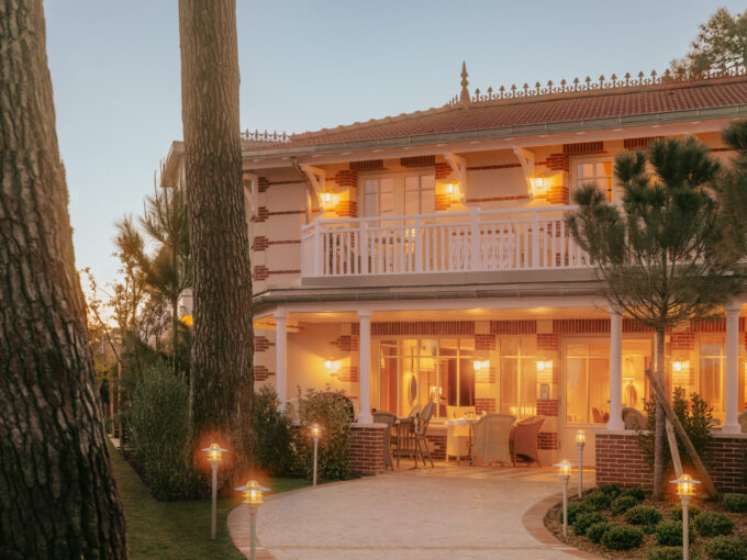 Villa Colette Cap Ferret Starck Julius Hirtzberger exterior and landscape B0076193