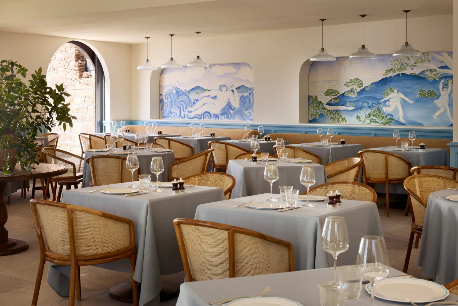 Zannier Île de Bendor, l’utopie solaire de Paul Ricard renaît 21 Zannier Ile de Bendor Le Grand Large Restaurant 02 © DePasqualeMaffini for Zannier Hotels Villa Colette
