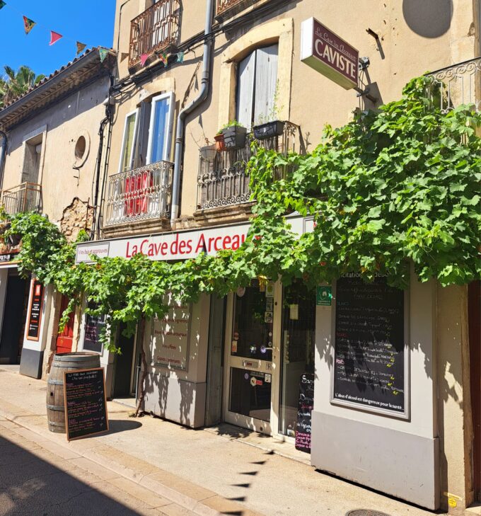CAVE DES ARCEAUX